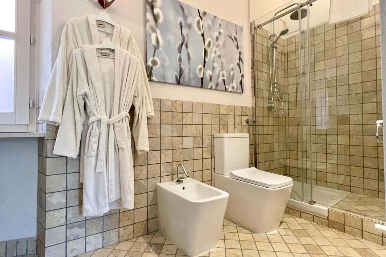 Borgo Dei Sogni Apartment San Felice del Benaco Luaran gambar