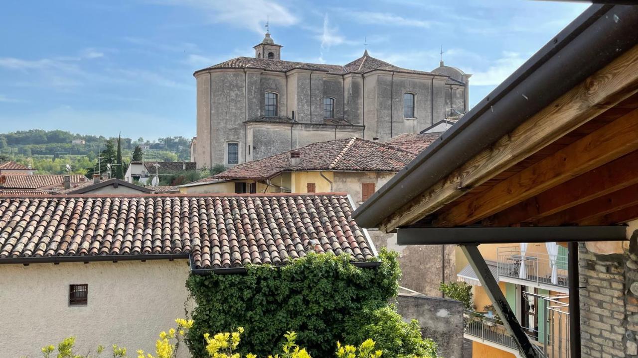 Borgo Dei Sogni Apartment San Felice del Benaco Luaran gambar