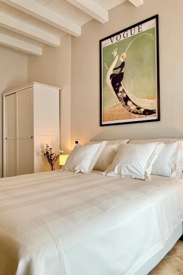 Borgo Dei Sogni Apartment San Felice del Benaco Luaran gambar