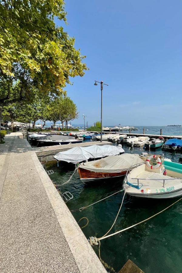 Borgo Dei Sogni Apartment San Felice del Benaco Luaran gambar