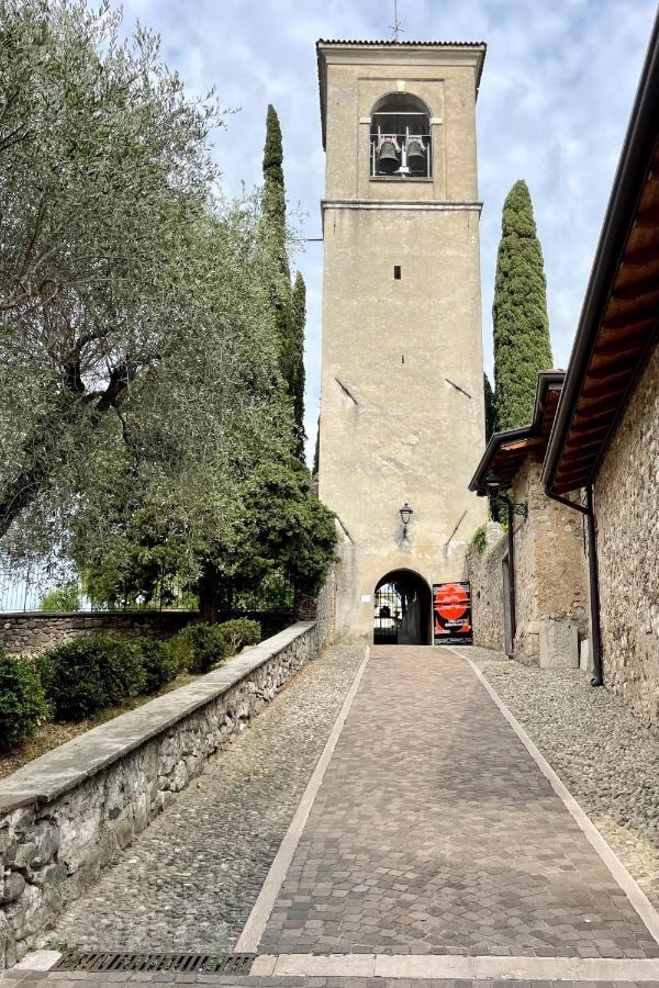 Borgo Dei Sogni Apartment San Felice del Benaco Luaran gambar