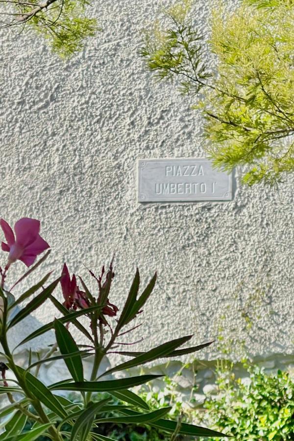Borgo Dei Sogni Apartment San Felice del Benaco Luaran gambar